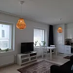1Br Cozy Apartment About 10 Min Walk To City Center Helsinki