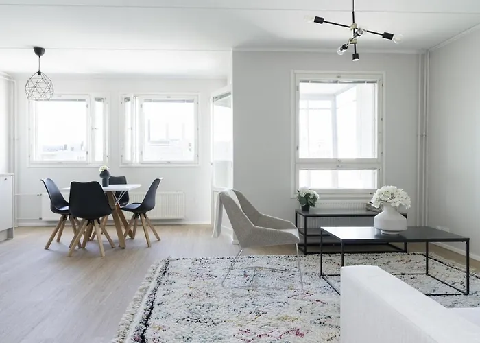 2 Bedroom Family Apartment With Sauna And Parking