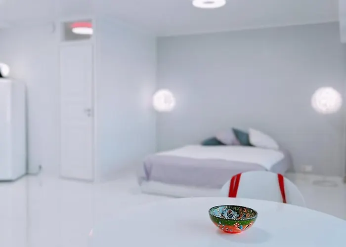 Seaside Studio Apartment In Downtown Helsinki Private Parking