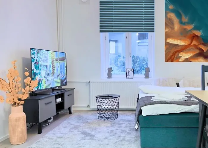 Neat Central Apartment Helsinki