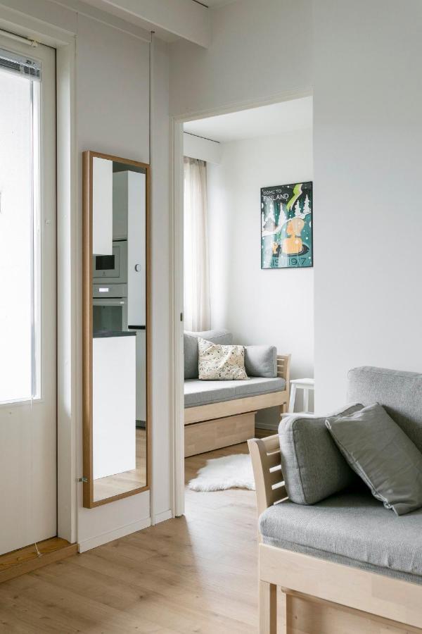 Huoneisto Poista 2ndhomes 2br With Balcony In Punavuori
