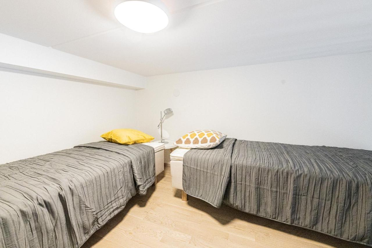 Huoneisto Sleepwell Malaga With Private Sauna And Parking Helsinki