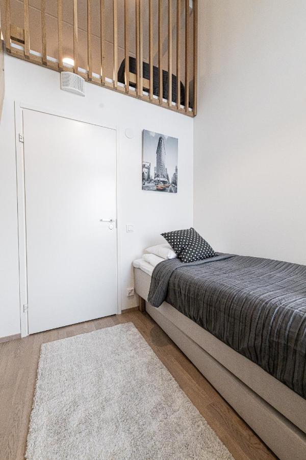 Huoneisto Sleepwell Malaga With Private Sauna And Parking Helsinki