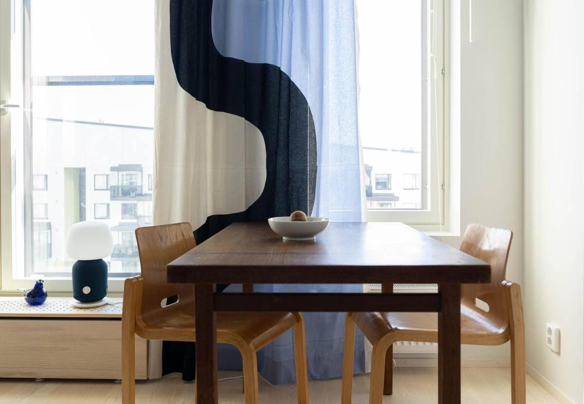 Huoneisto Stylish New 1br In Aurinkolahti