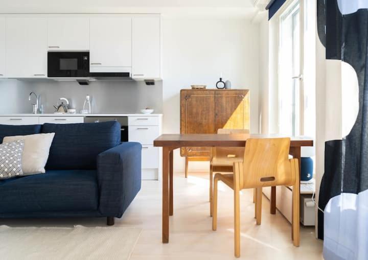 Stylish New 1br In Aurinkolahti