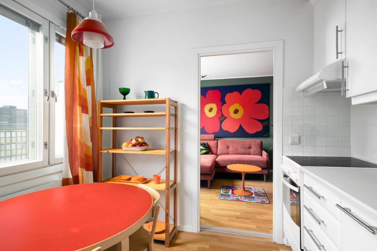 Wehost Spacious Traveller's Hq Above Metro @vilhonvuorenkuja 16 * Helsinki