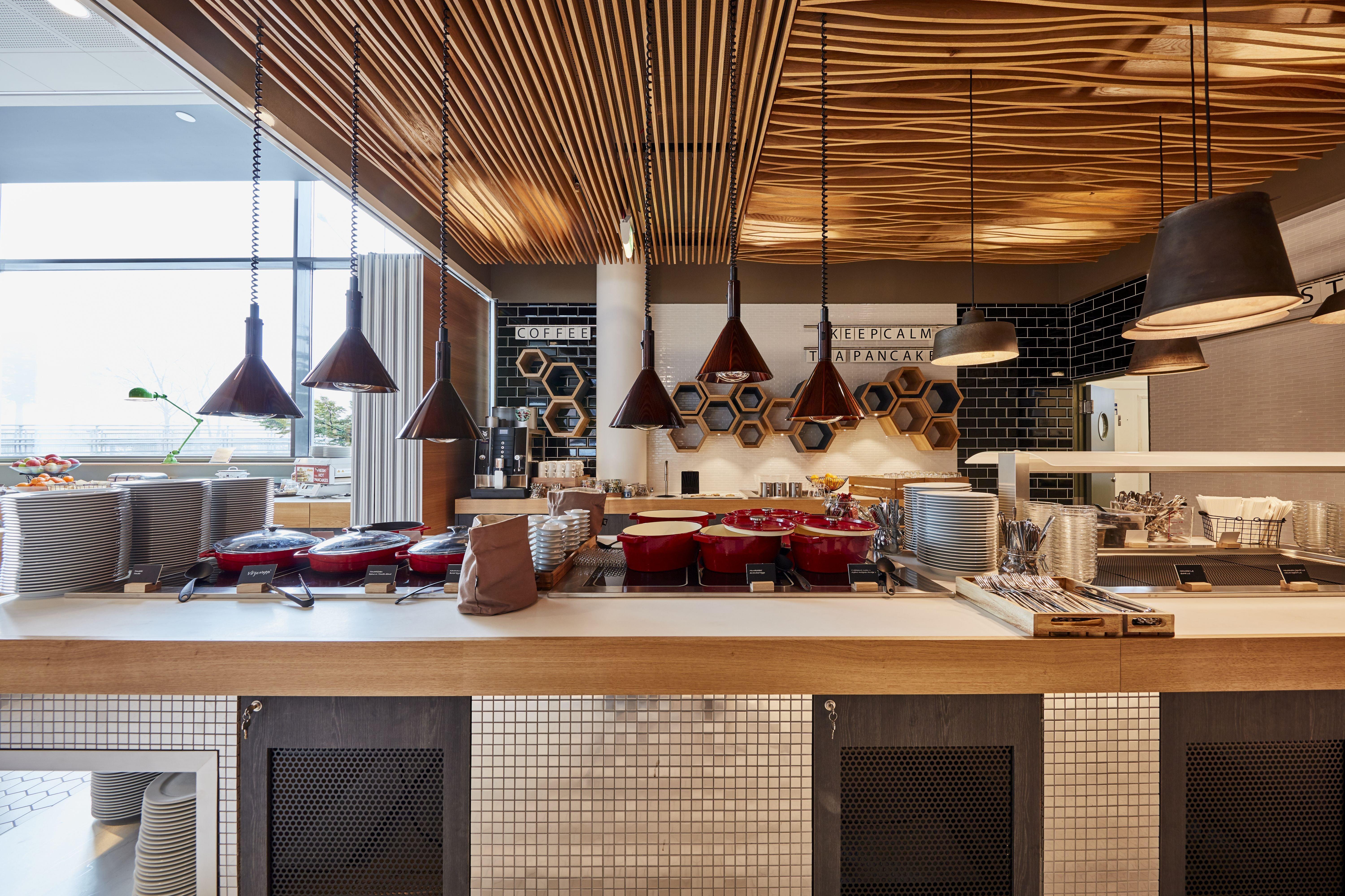 West - Ruoholahti By Ihg Hotelli 4*