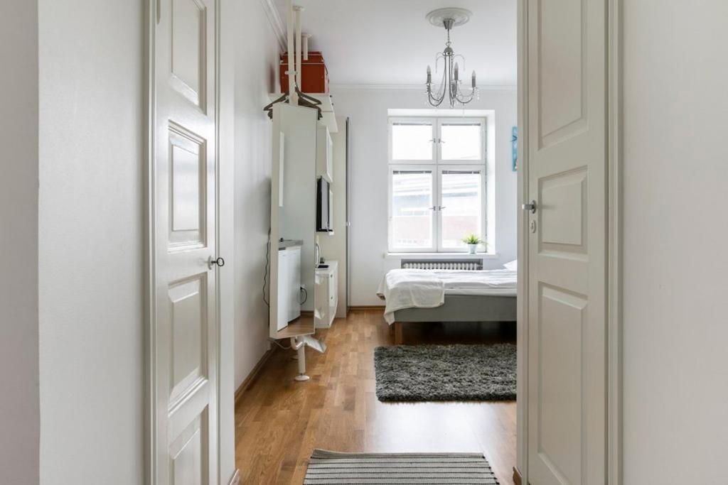 2ndhomes Floor In The Center Of Kamppi Huoneisto