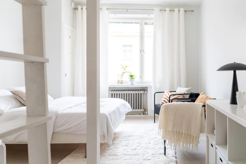 Luminous In Kallio / Amazing Location Huoneisto