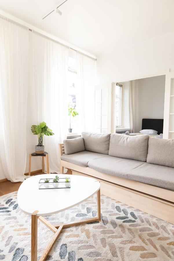 Poista 2ndhomes Cozy & Modern Top Floor 1br *