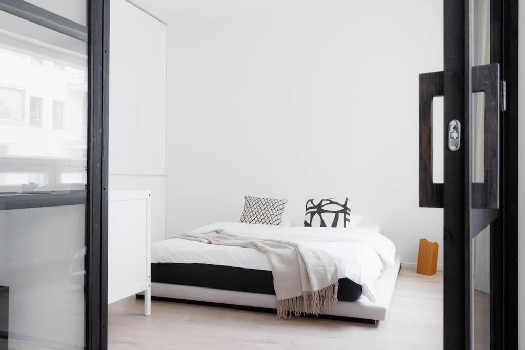Spacious 2br On Bulevardi *