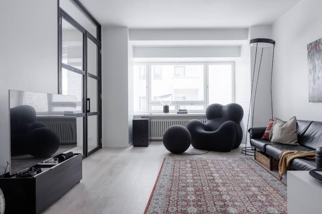 Spacious 2br On Bulevardi *