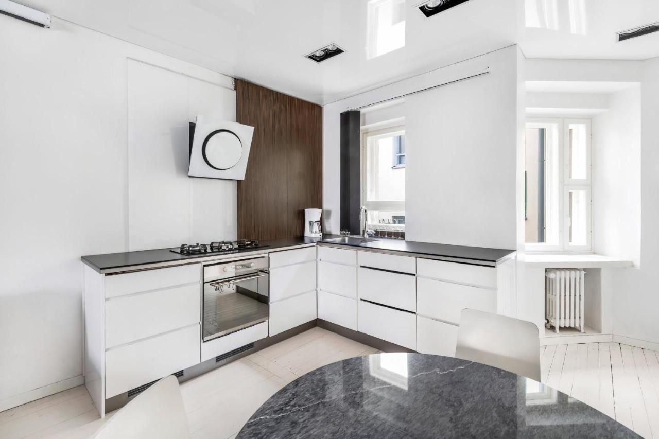 Huoneisto 1br Modern And Luminous With Amenities Helsinki