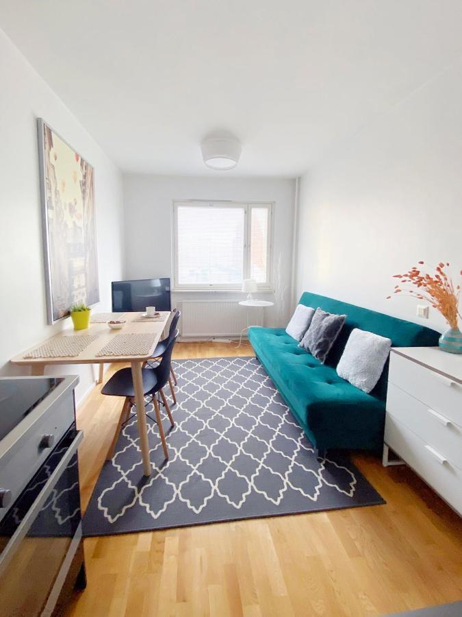 Scandinavian Modern 34 1br Center In Kamppi Tyoemiehenkatu