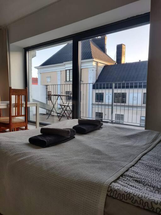 Huoneisto Apartment