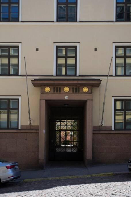 Huoneisto 2ndhomes Bright By The Esplanade Park *