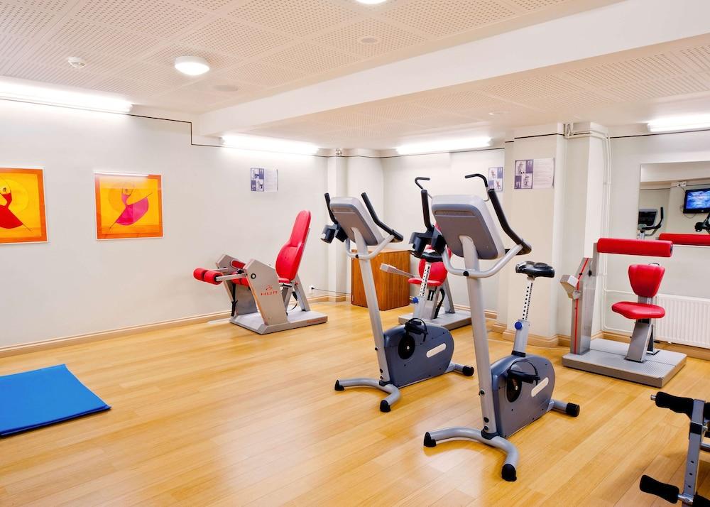 Radisson Blu Aleksanteri Hotel, Hotelli 4*
