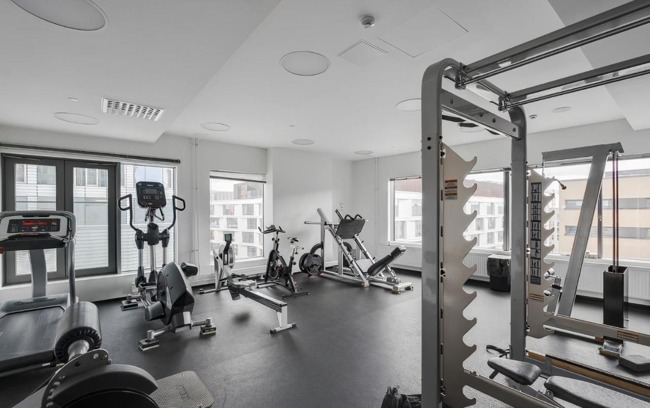 Huoneisto 18th Floor High Point 1 Bdr With View - Free Garage Parking Helsinki