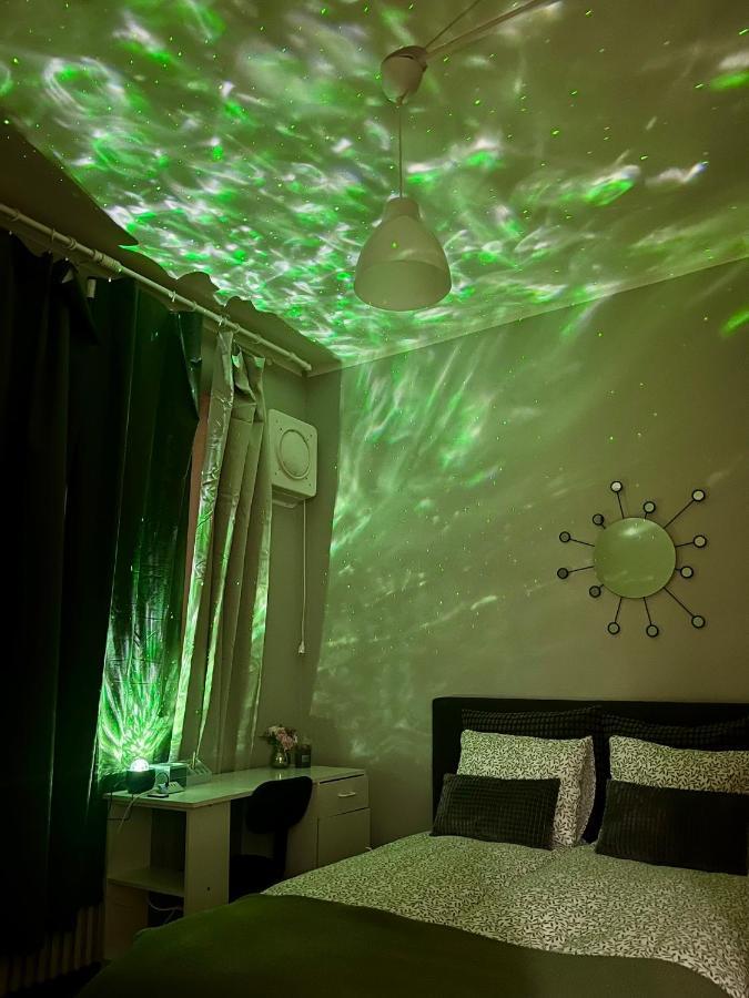 Chic Urban Oasis At Activity Center Huoneisto Helsinki