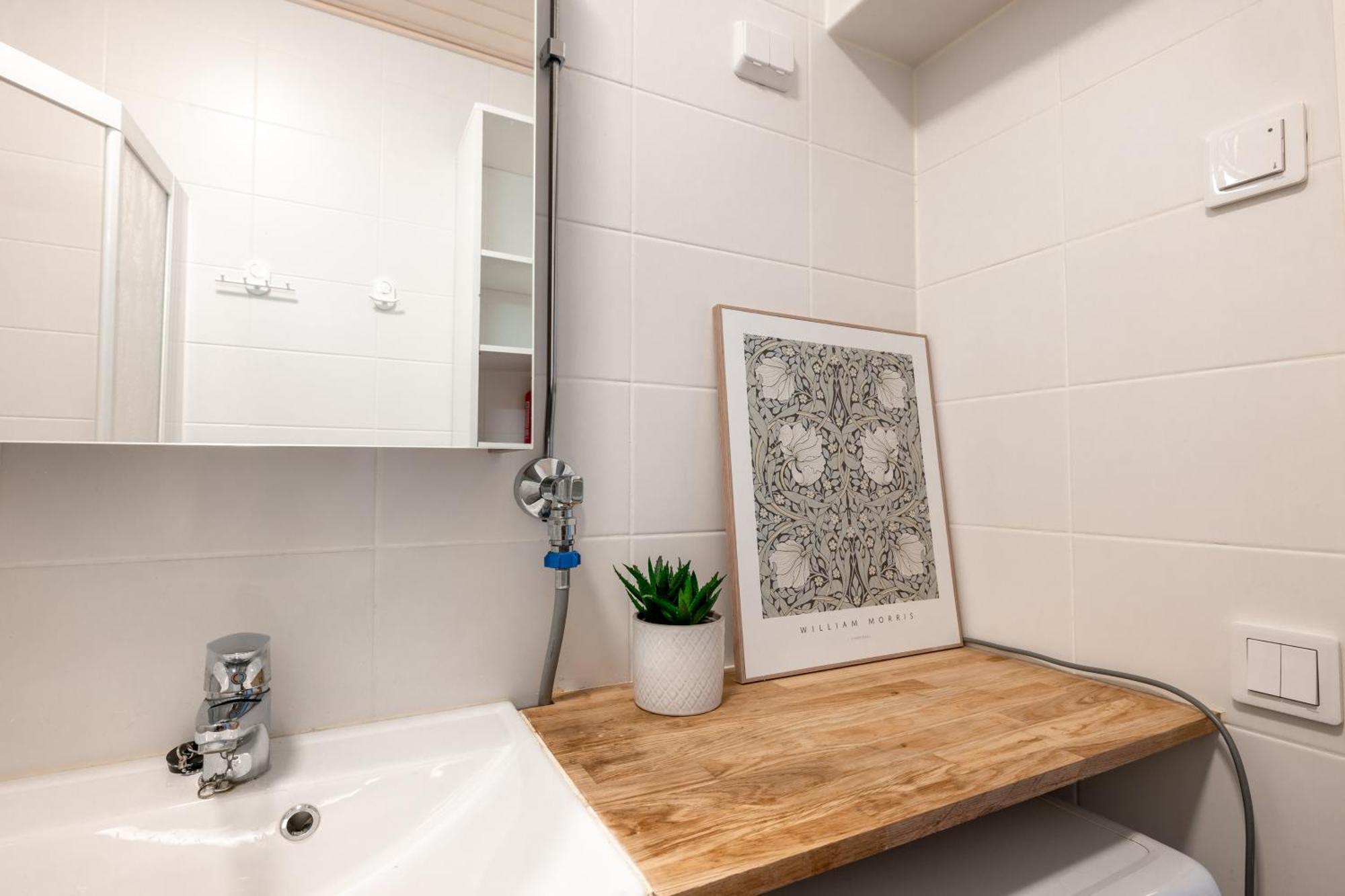 Huoneisto 2ndhomes 125m2 4br Center With The Great Views