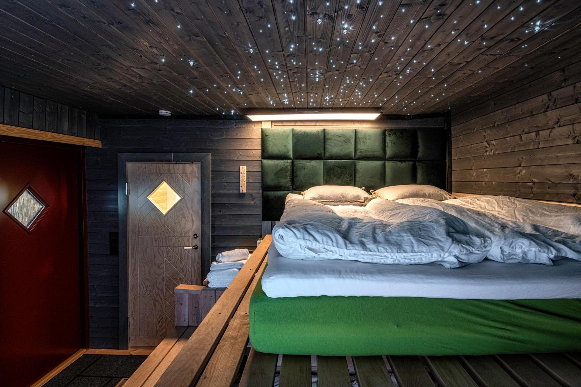 Loma-asunnot The Maekkylae Escape - Perfect For 2 With Sauna Look And Optional Hot Tub *