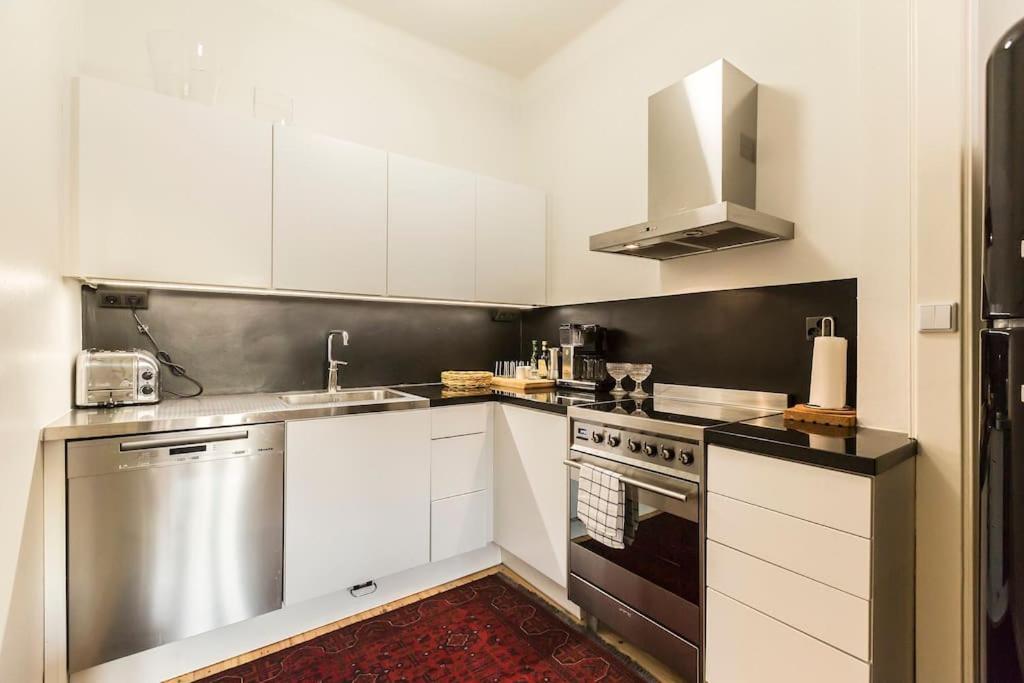 Huoneisto Center, Fully Equipped Luxury Apartment.