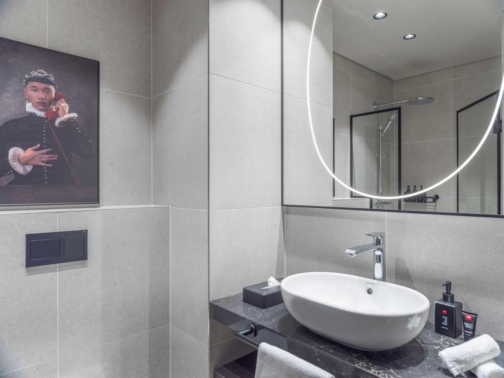 Radisson Red 4* Helsinki
