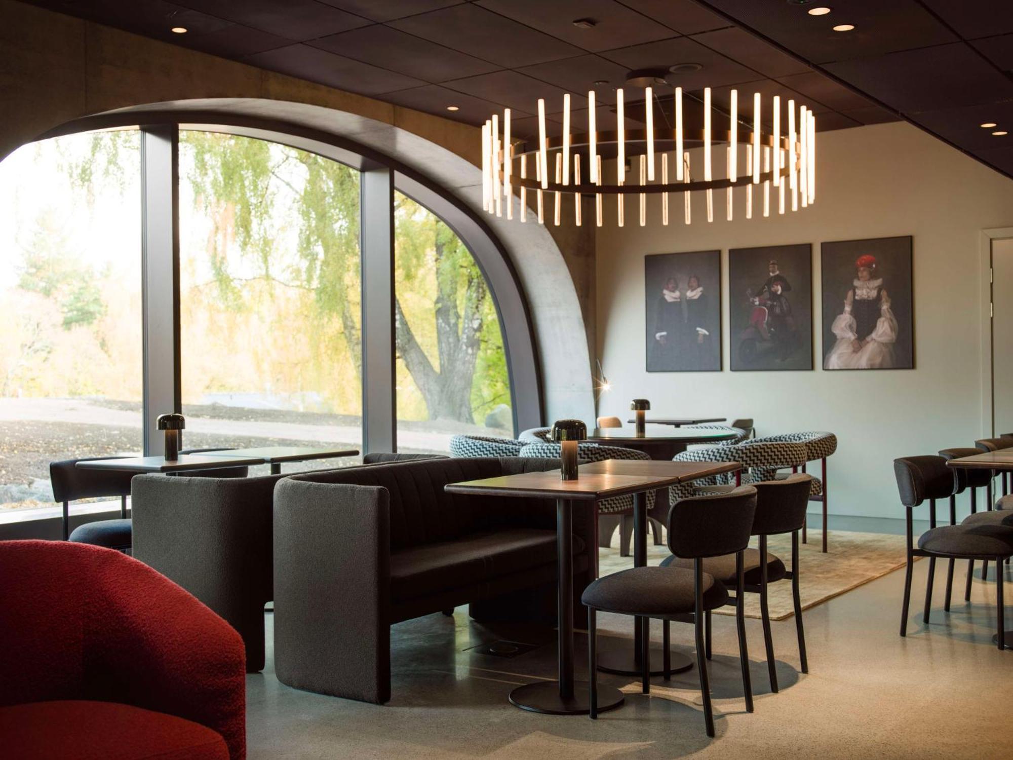 Hotelli Radisson Red Helsinki