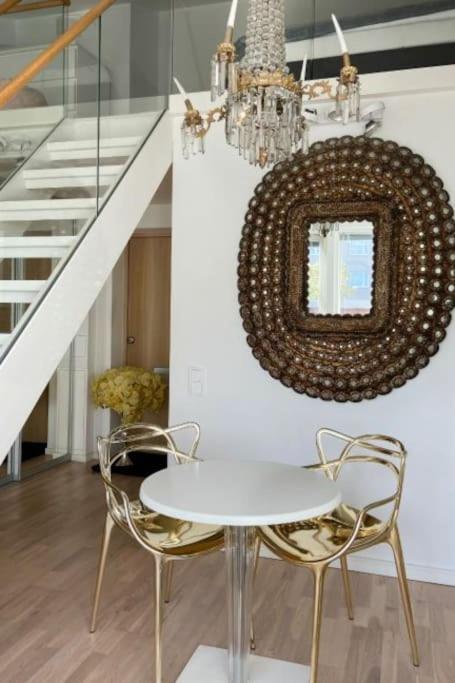 Elegant Penthouse Loft - City Center + Rooftop Terrace *