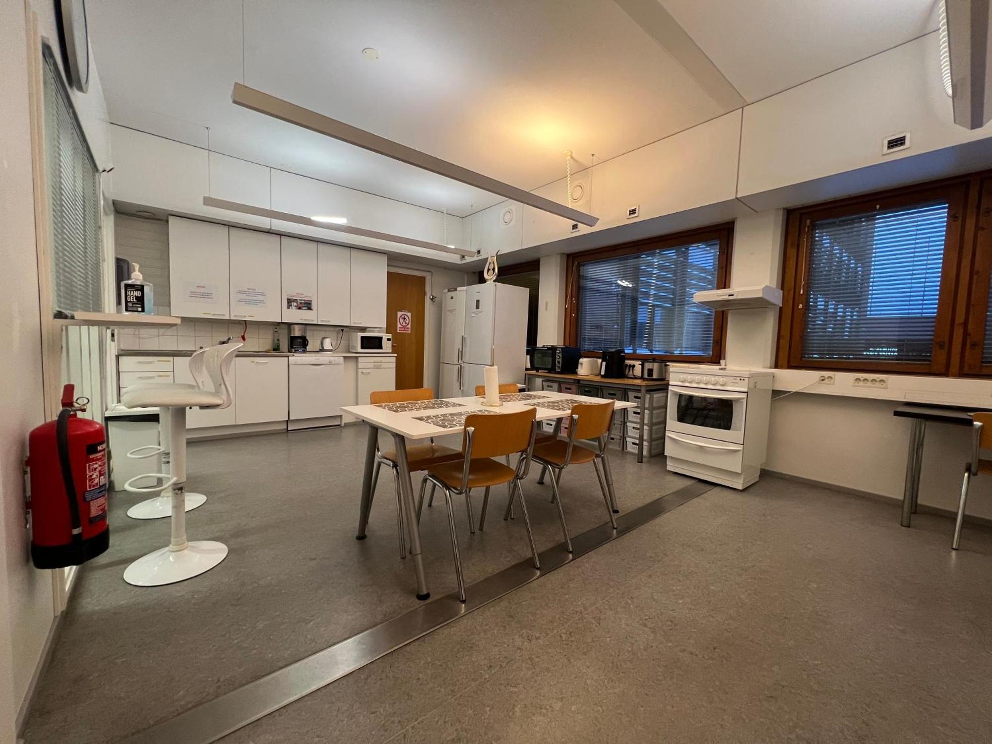 Office House Services 208 Helsinki