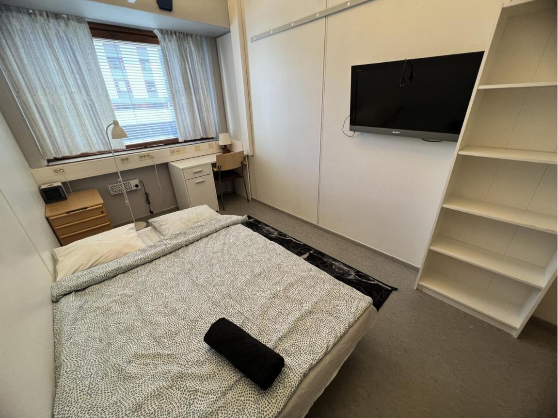 Office House Services 209 *