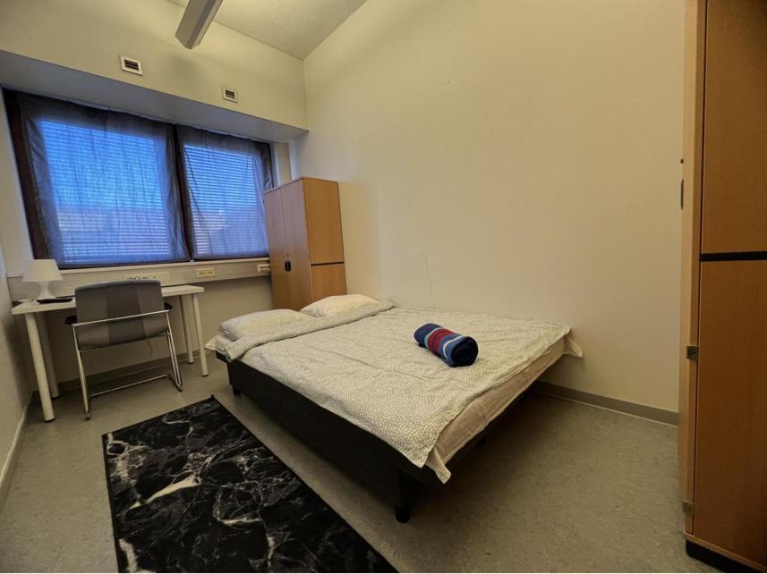 Office House Services 656