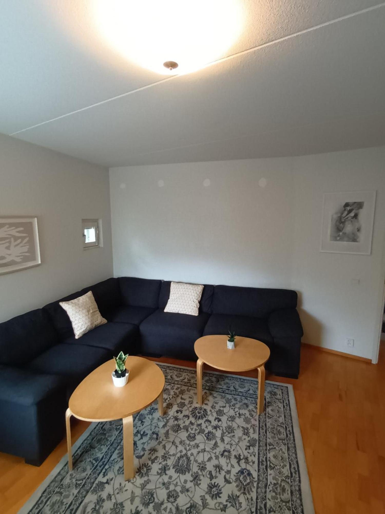 Huoneisto 2ndhomes Cozy 1br City With Sauna & Balcony *