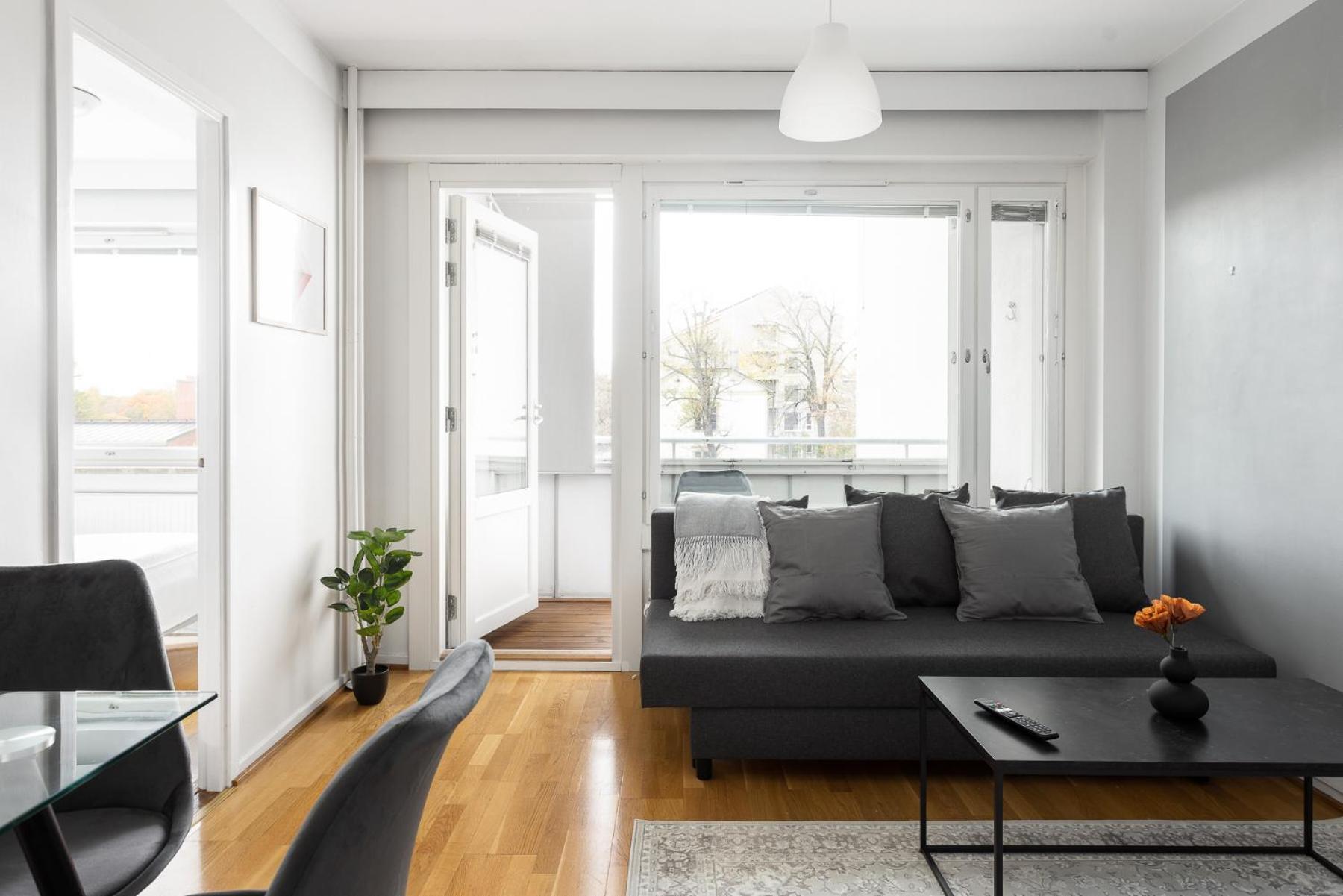 Close To Center, Tram Nearby, Netflix, Kamppi