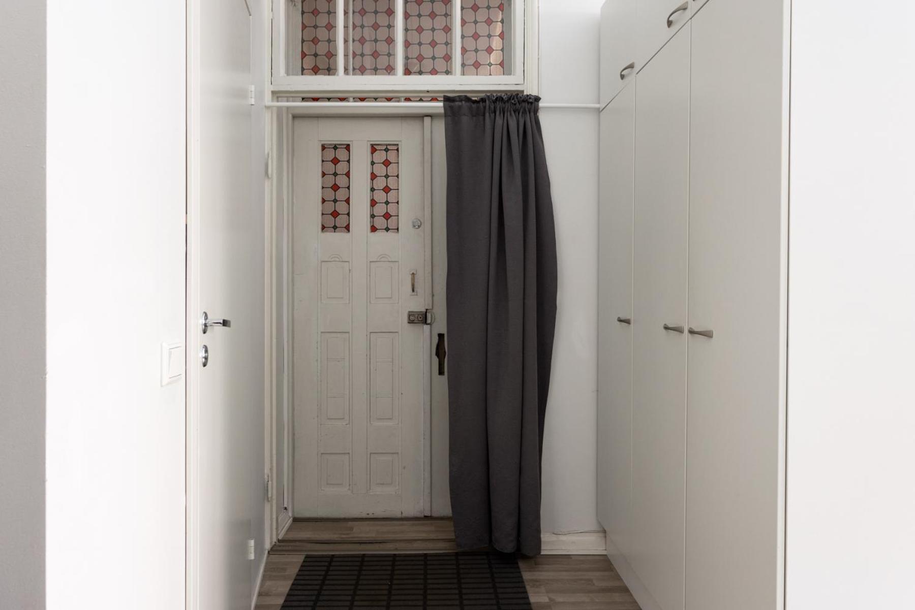 Huoneisto Small And Cosy In Heart Of