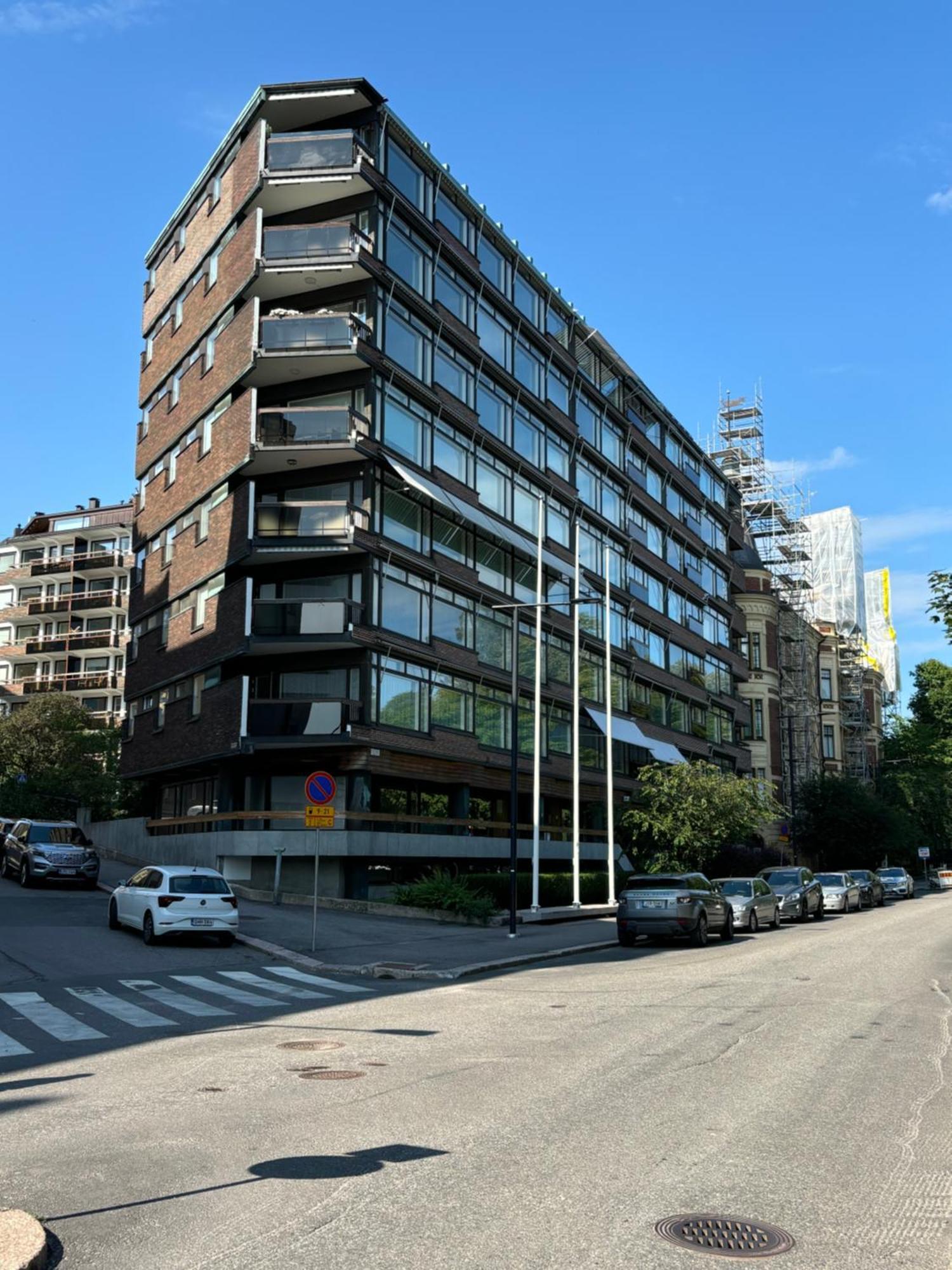 Unique On The Prestige Address Huoneisto