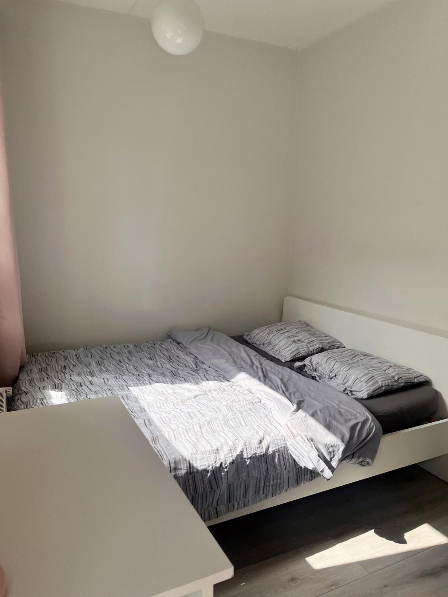Lovely Next To The Metro Station And Shopping Malls - 16mins To Center, Convenient, Peaceful Helsinki