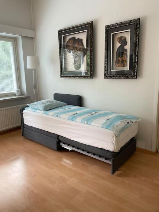 Valoisa Ullakkohuoneisto Huoneisto Helsinki