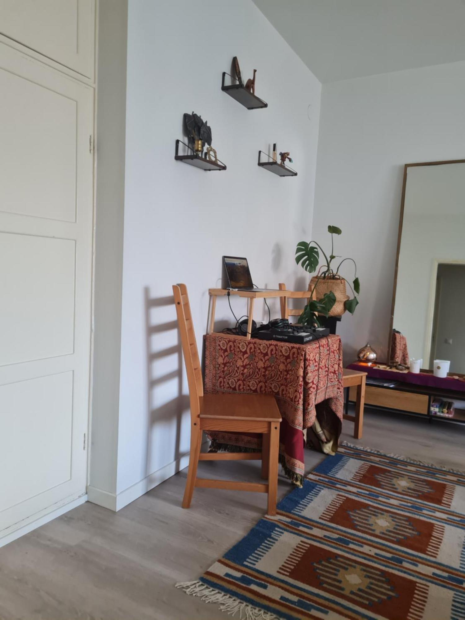 The Cozy Corner In Kallio! Kotimajoitukset Helsinki
