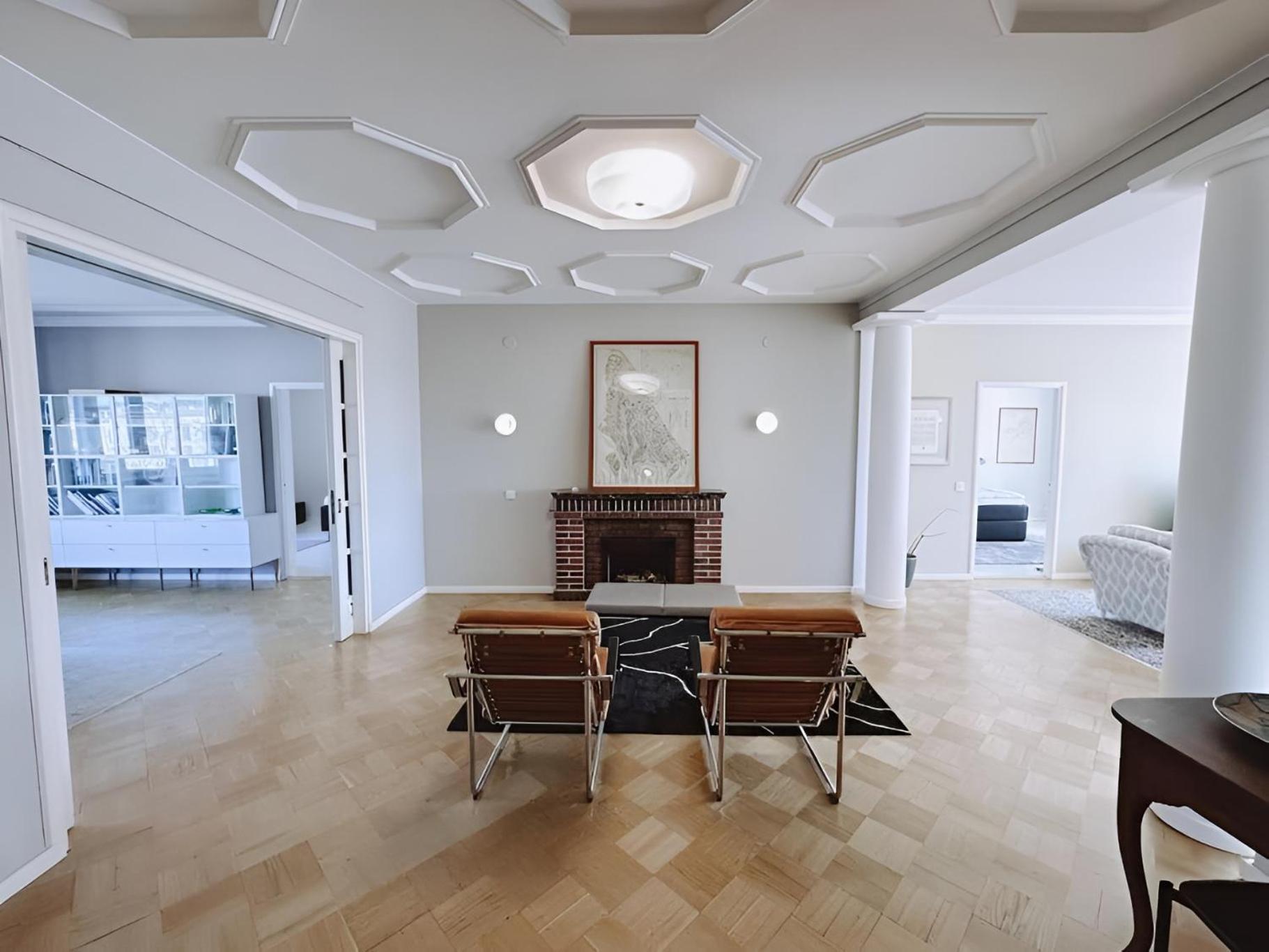 190m2 Modern Mansion In Central *