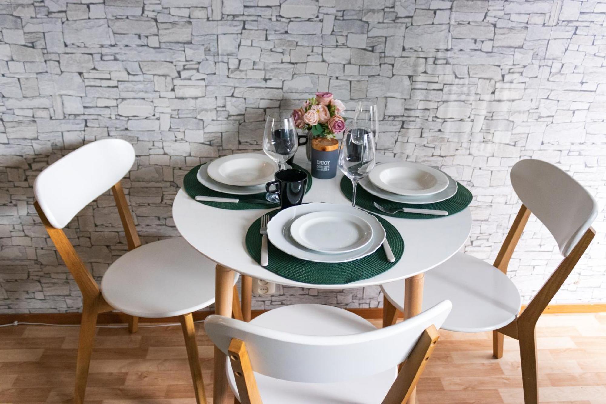 Huoneisto Stylish Urban Escape In