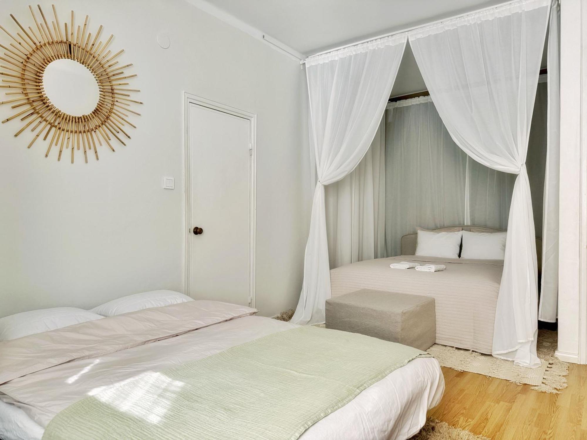 Huoneisto 1br Demure Design Urban Living Space