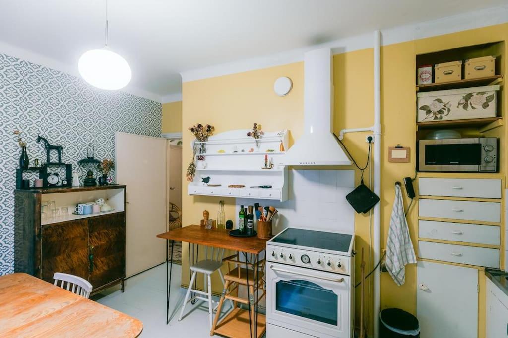 Huoneisto Nostalgic Escape Helsinki