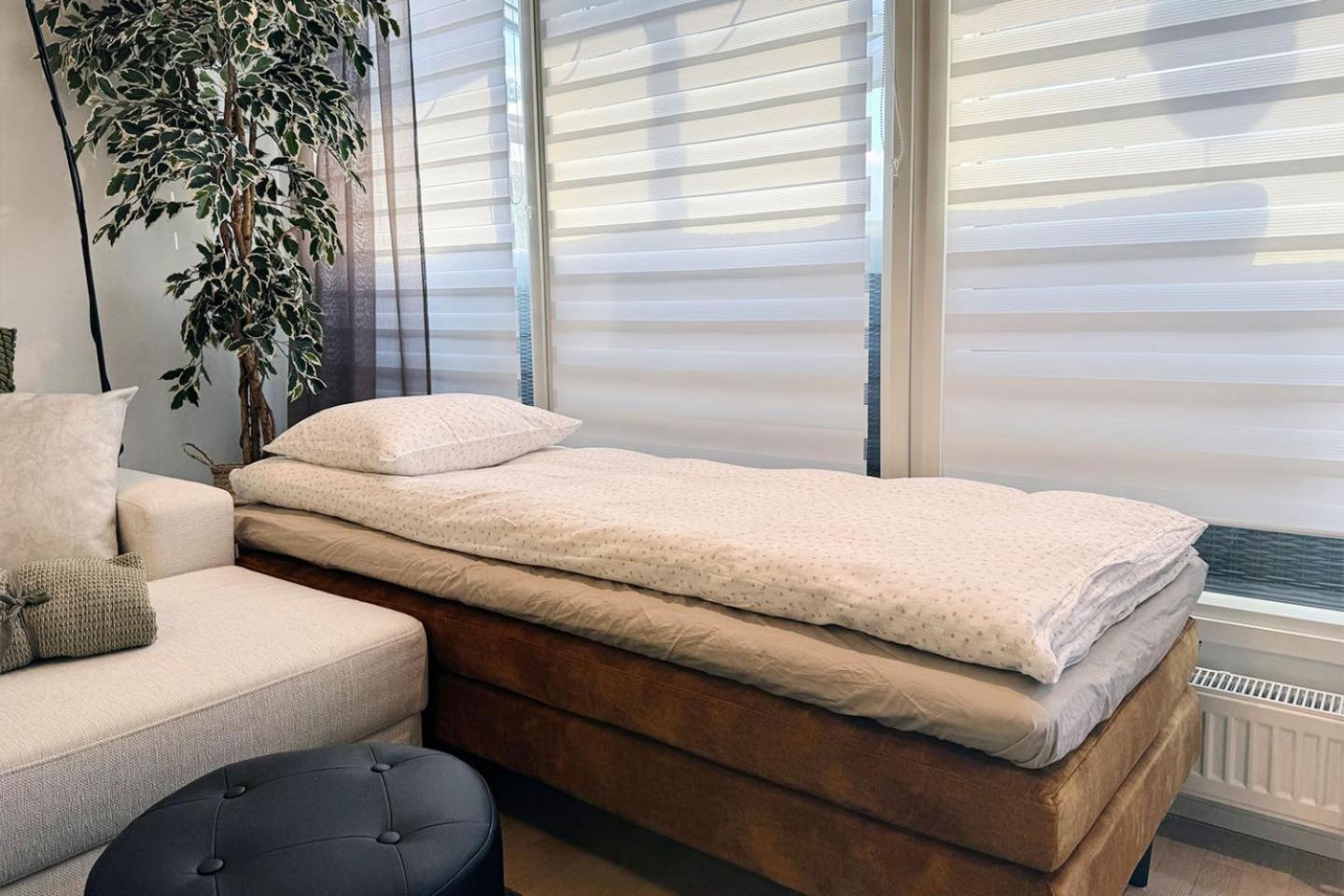Skyroom - Sauna, Family-friendly & Skyline Views