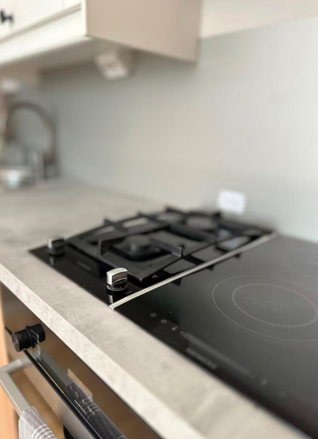 Huoneisto Bright 1br In Kallio With Location Helsinki