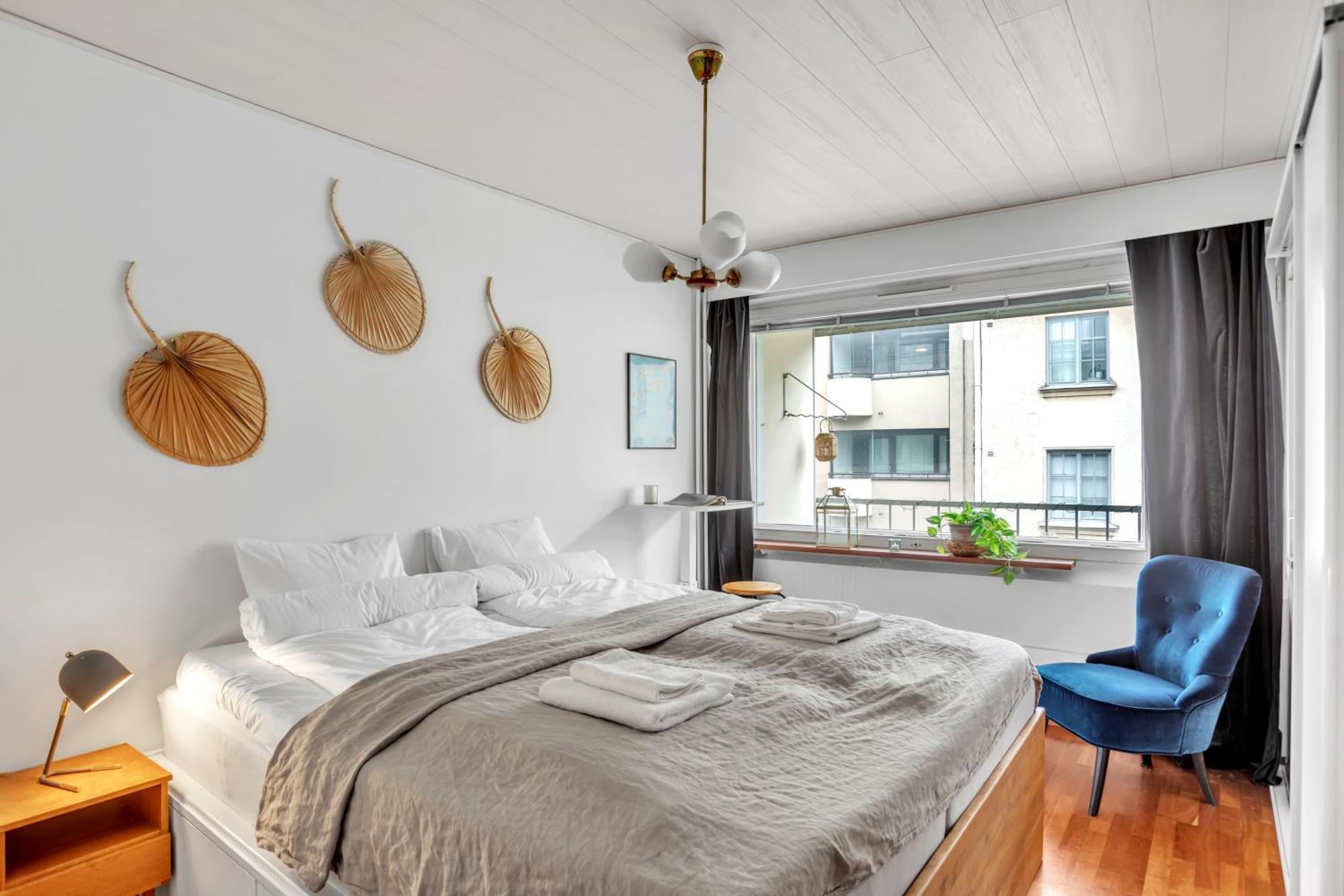 Design District W Free Parking Garage, Balcony, Netflix, 200m Tram&bus