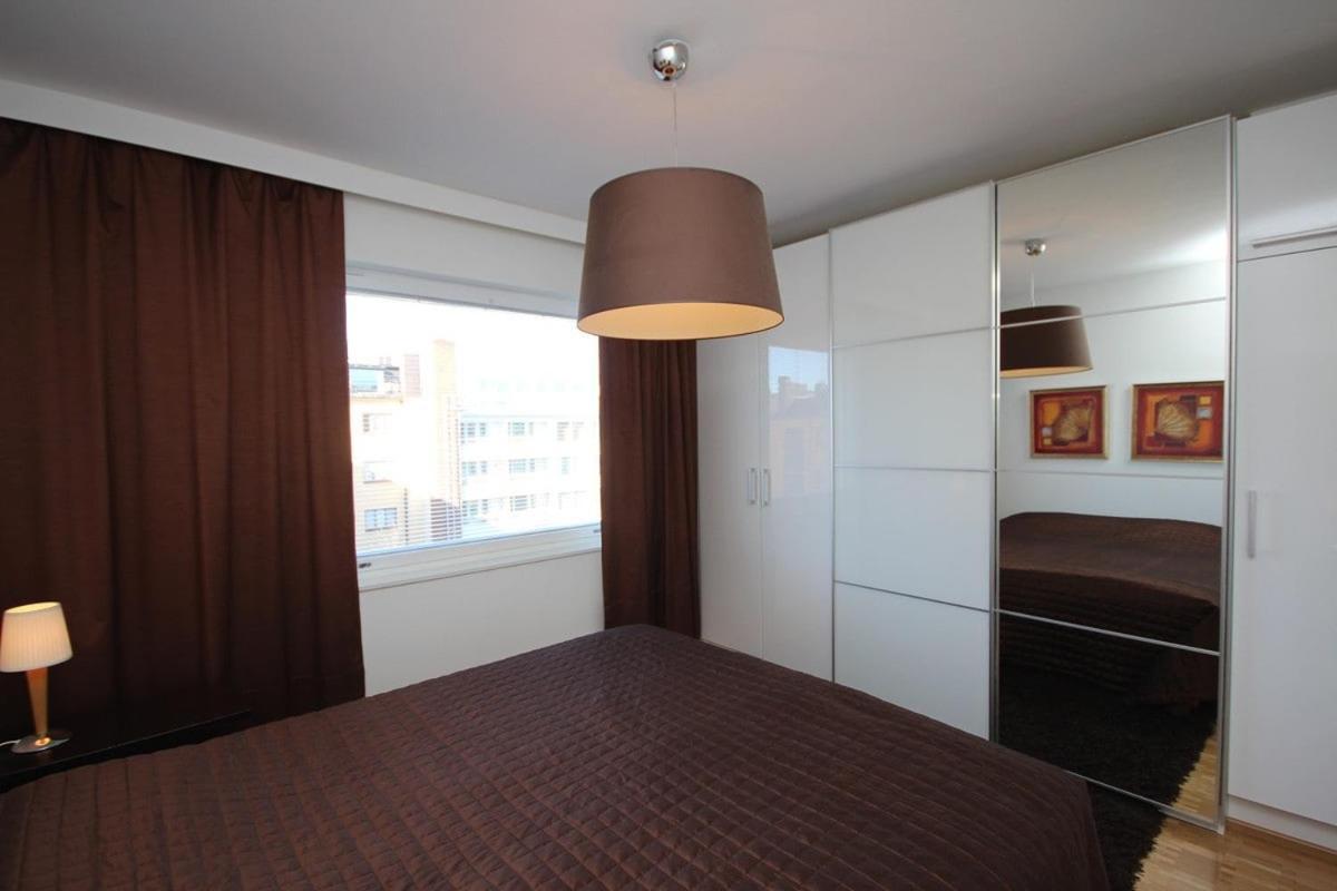 45m2 Sepaenkatu 11, Kaksio Avaralla Naekoealalla Merelle Asti, Parveke Helsinki