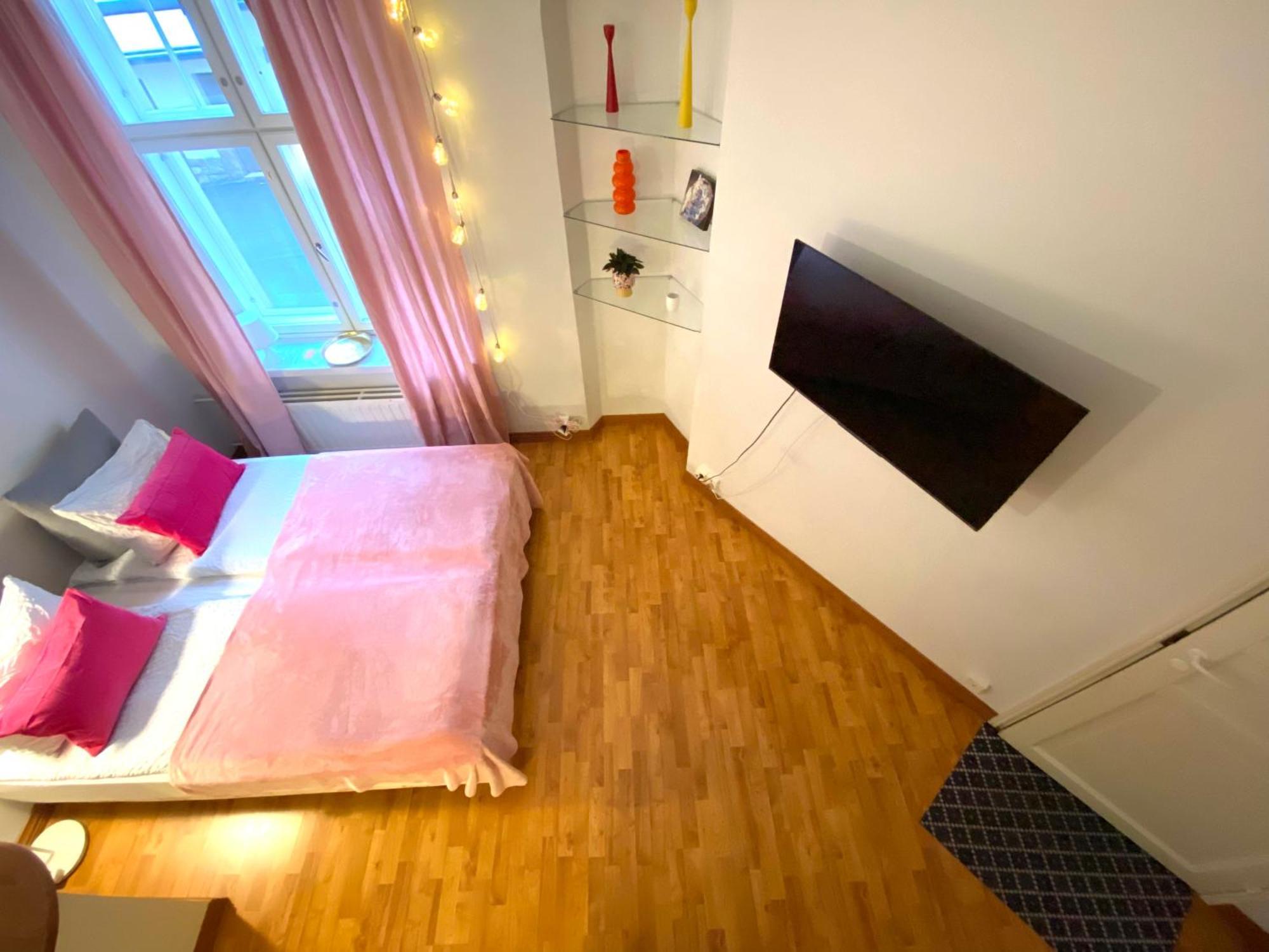 Huoneisto Pink Gem, Kamppi