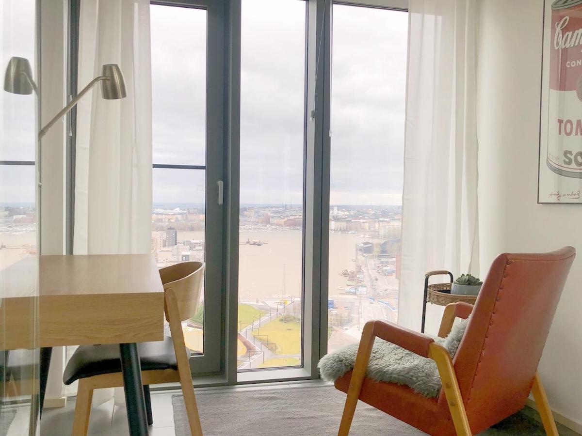 Huoneisto Spacious Corner With Sea View *