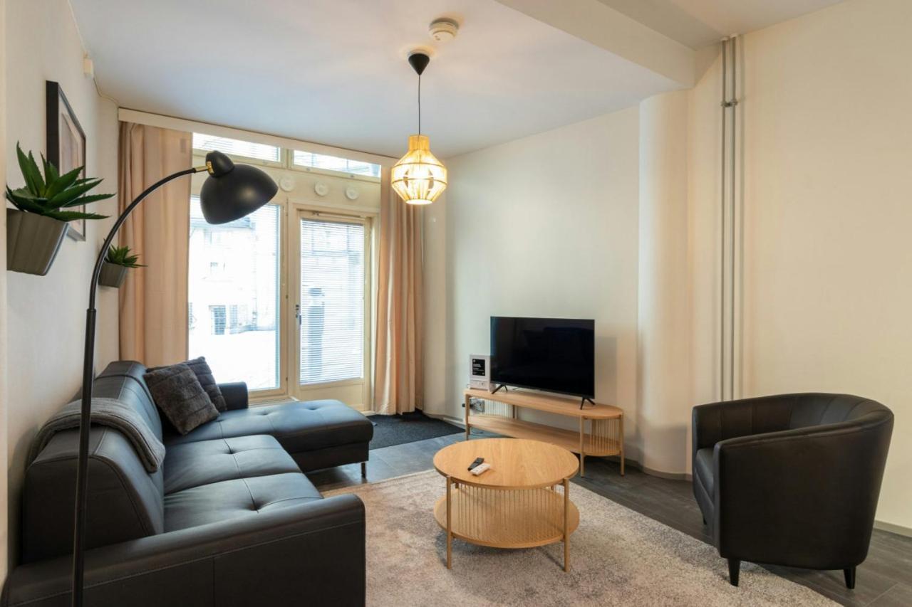 Huoneisto For 2 In Kluuvi *